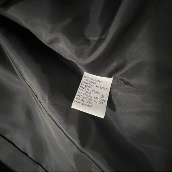 Le Suit Essentials 2 Pc Skirt Blazer Suit 6 - Picture 5 of 11